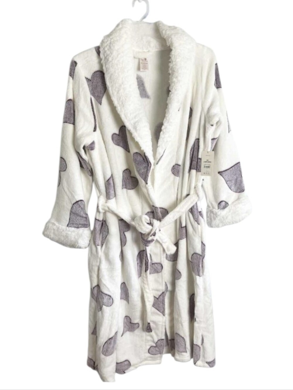 Secret Treasures White Robe with Purple Heart Print